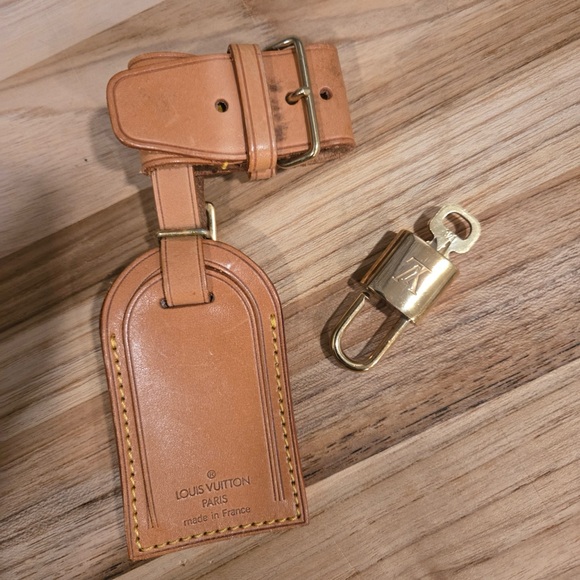 COA INCLUDED -- Louis Vuitton Brown Monogram Saxe Souple 35 - Picture 12 of 16